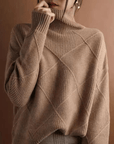 CELESTIA | ELEGANT TURTLENECK SWEATER - Edith & Mae