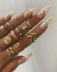 UNIQUE PACK WITH 8 TO 12 RINGS - Edith & Mae