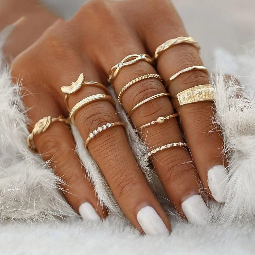 UNIQUE PACK WITH 8 TO 12 RINGS - Edith & Mae