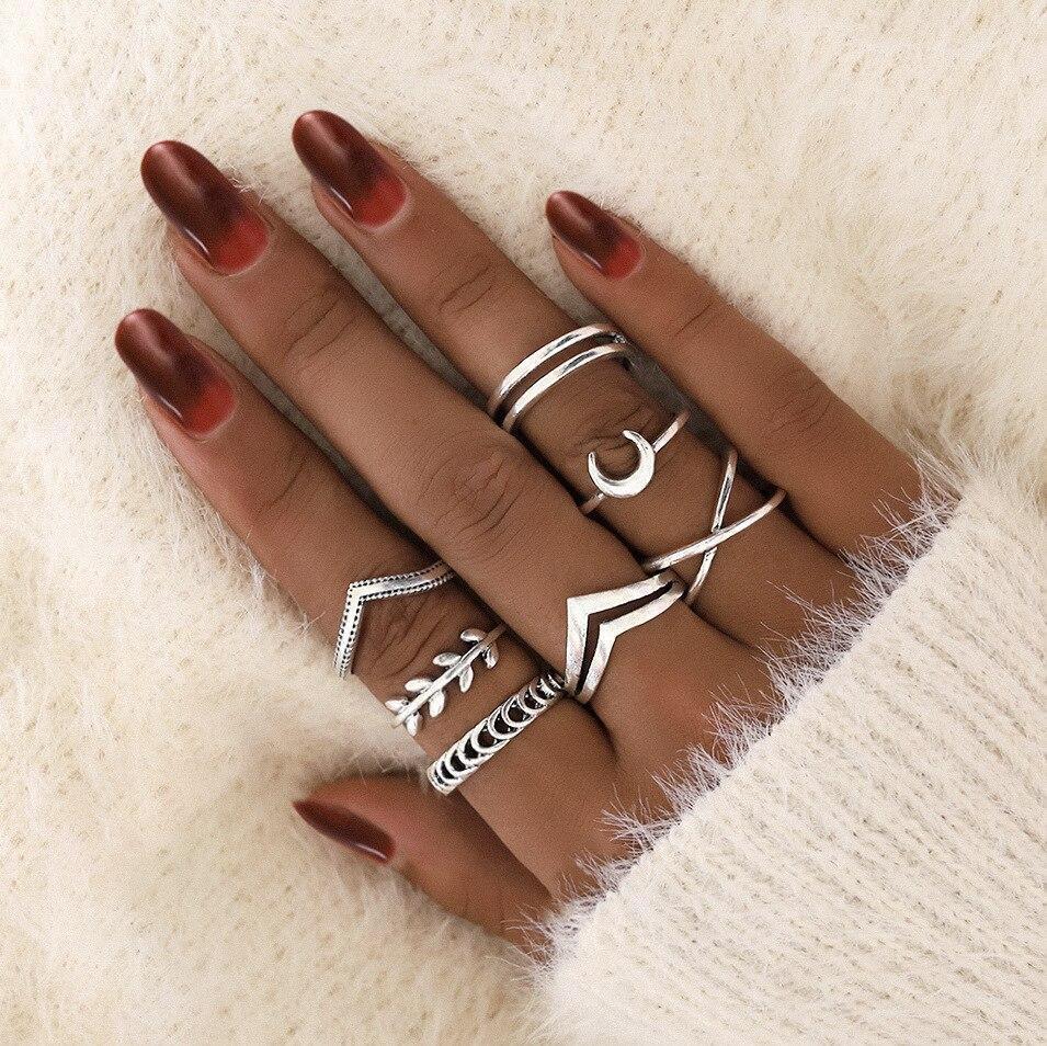 UNIQUE PACK WITH 8 TO 12 RINGS - Edith & Mae