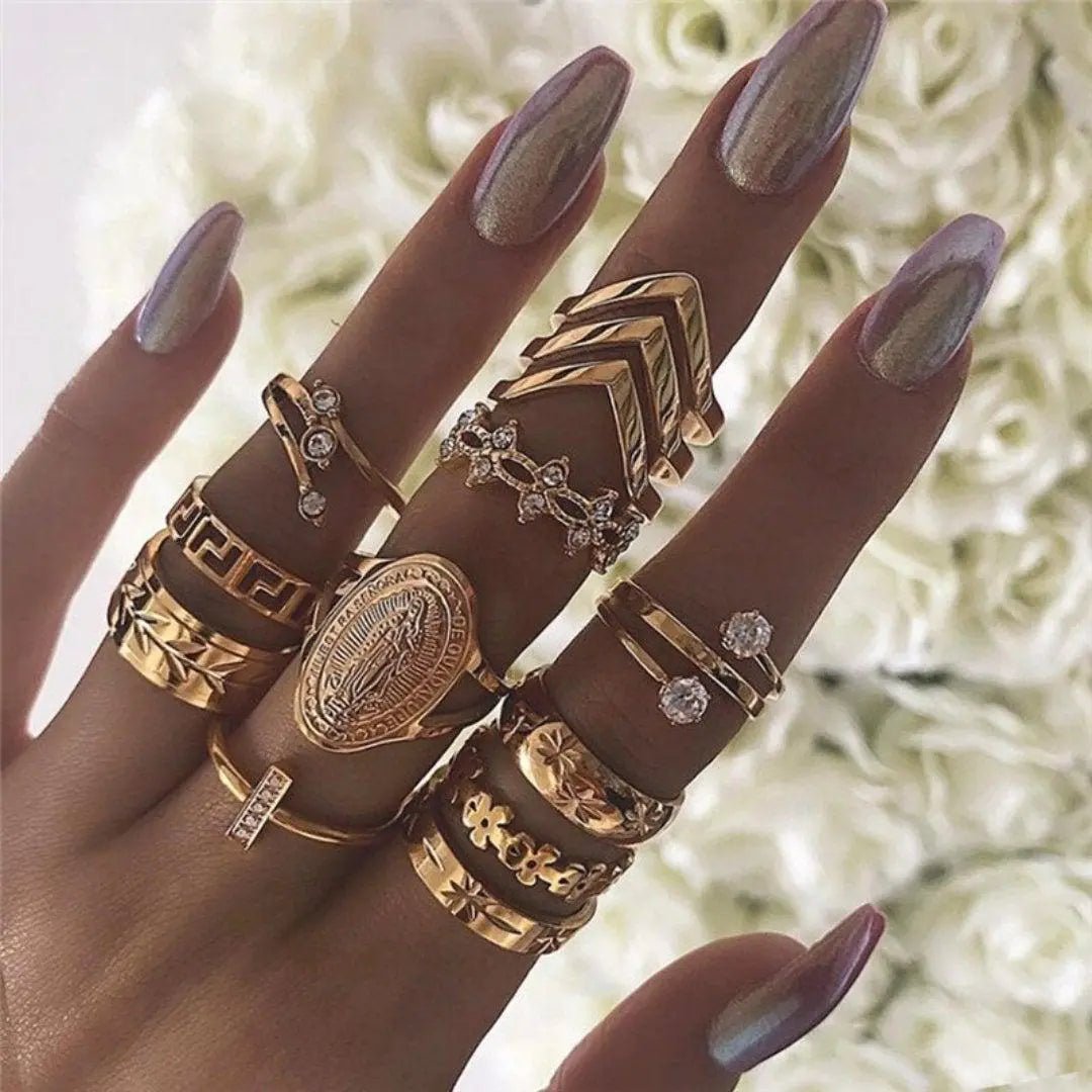 UNIQUE PACK WITH 8 TO 12 RINGS - Edith & Mae