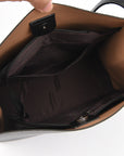 Fera - Elegant and Timeless Shoulder Bag