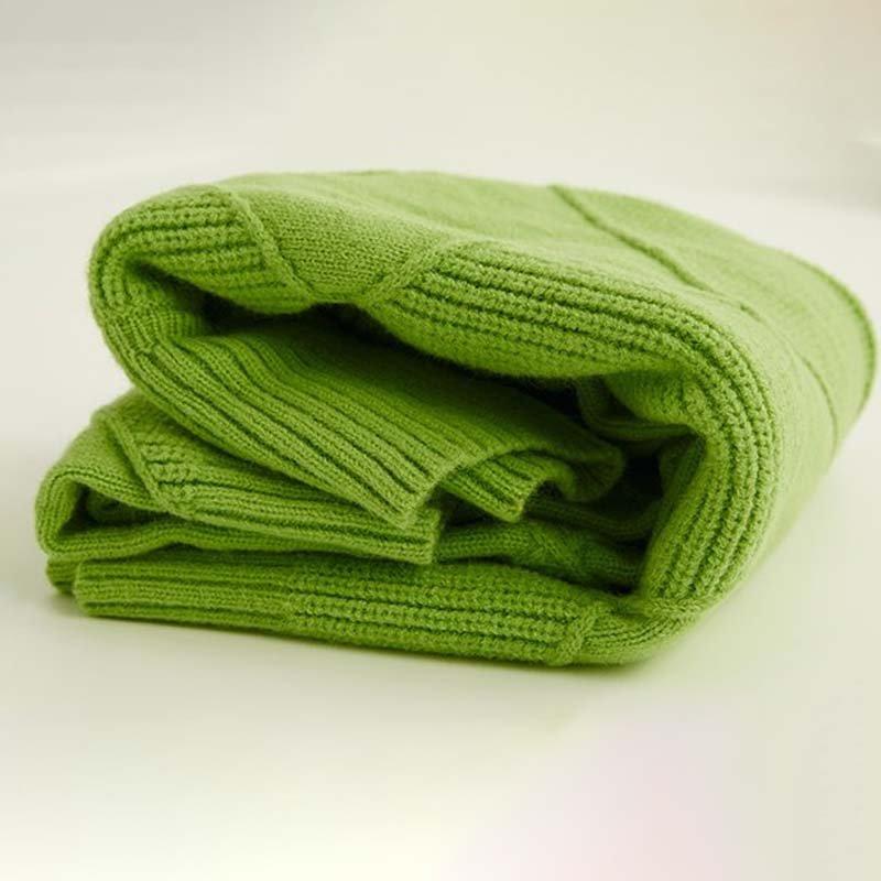 CELESTIA | ELEGANT TURTLENECK SWEATER - Edith &amp; Mae