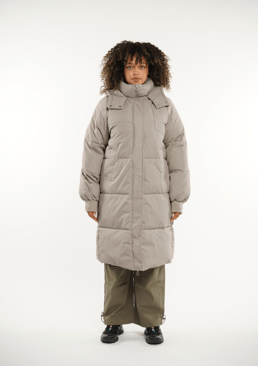 LUNA | HOODED LONG PUFFER JACKET - Edith &amp; Mae